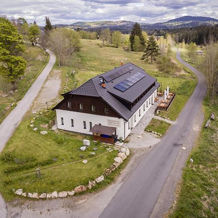 Dvur Liskovy Vrch Hotell Strazny Eksteriør bilde